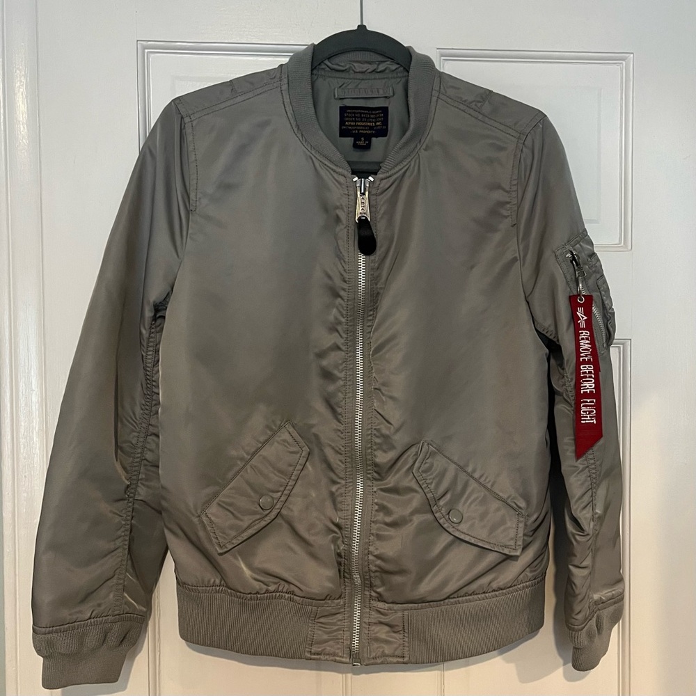 Alpha Industries L2-B Nylon Flight Bomber Jacket Grey Women’s Size Small